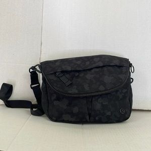 Lululemon Purse